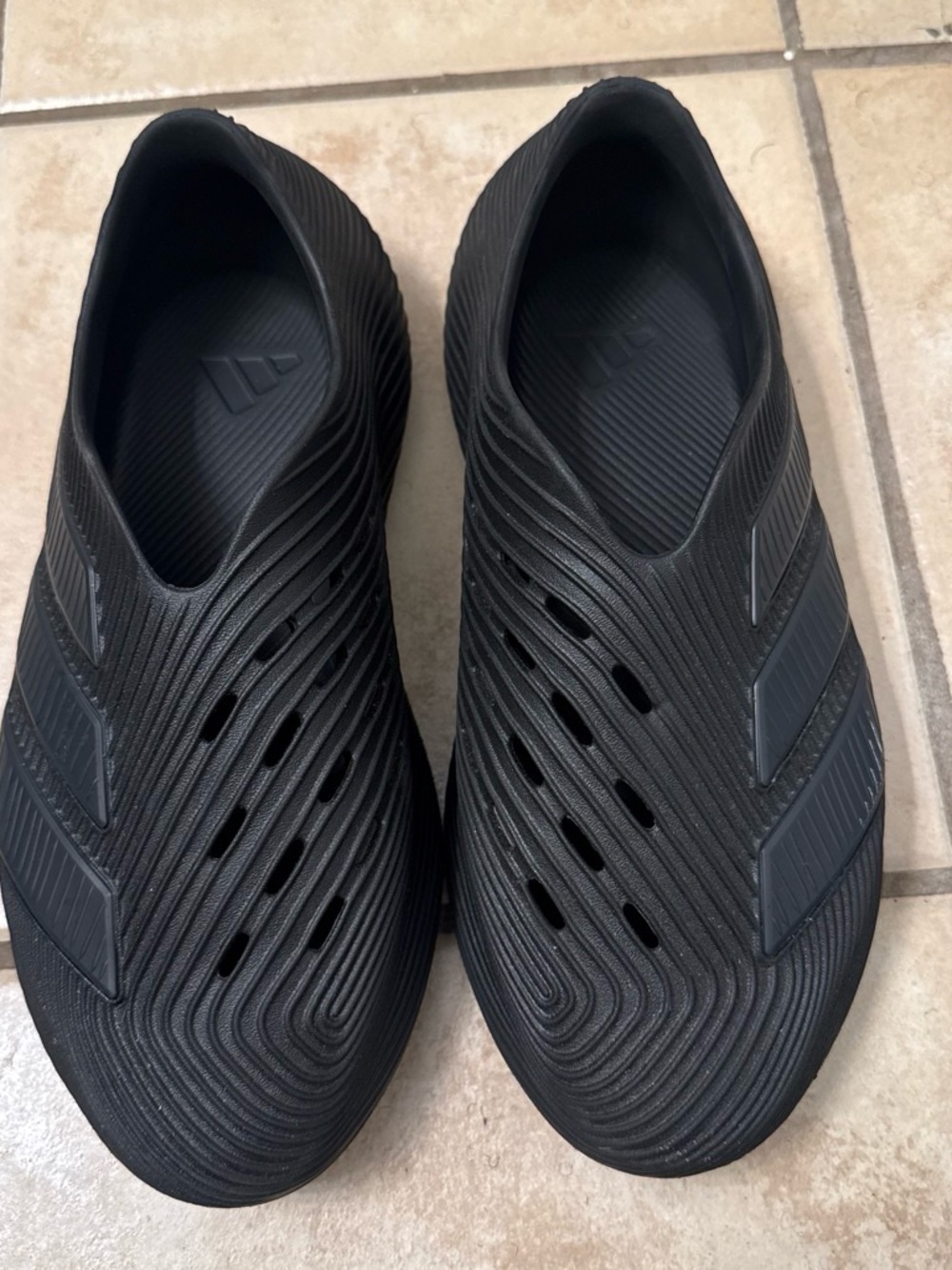 Men’s Adidas Pure Chill size 8